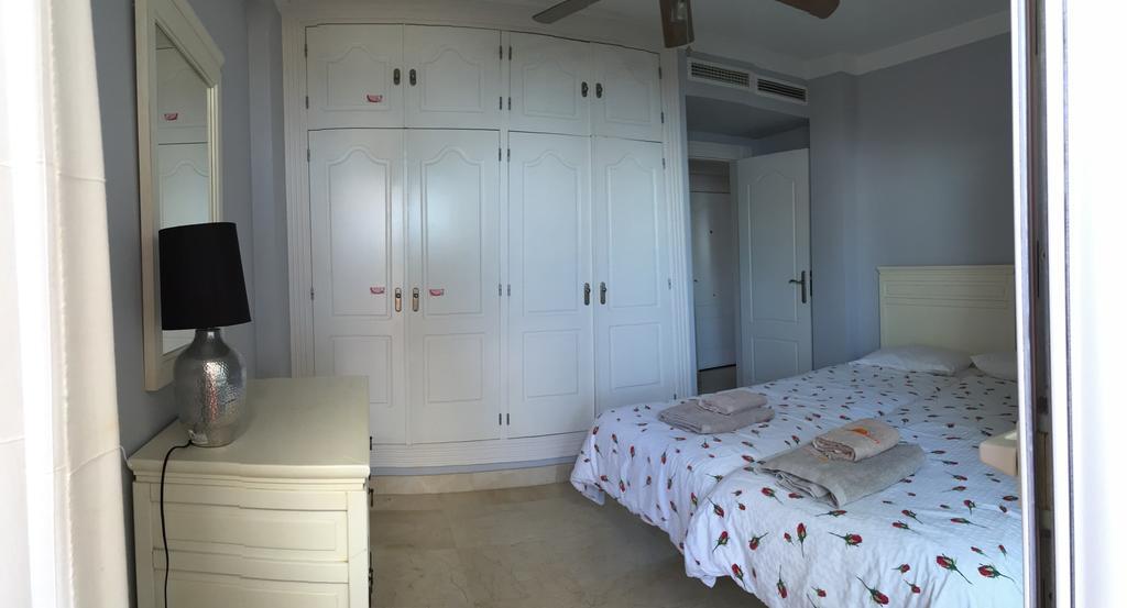 Sinfonia Del Mar Apartment Estepona Exterior foto