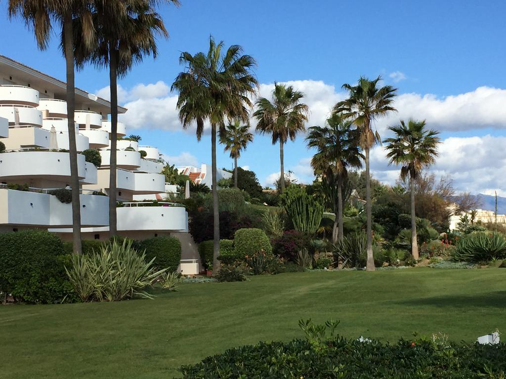 Sinfonia Del Mar Apartment Estepona Exterior foto